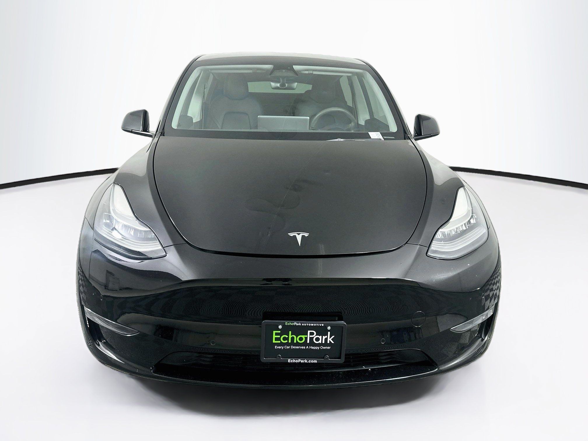 Used 2022 Tesla Model Y Long Range AWD/4WD image 2