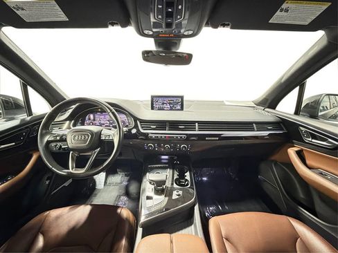 Used 2018 Audi Q7 3.0T Premium Plus w/ Premium Plus Package image 22
