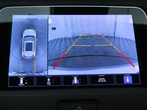 Used 2022 Cadillac XT4 Premium Luxury w/ Technology Package image 15