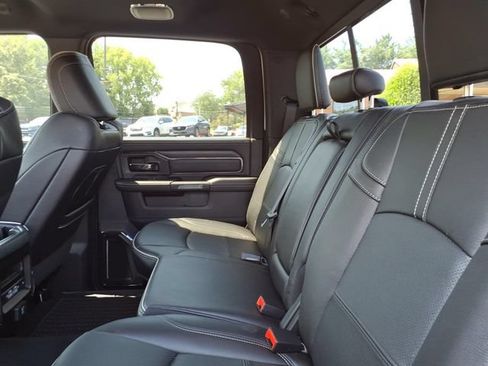 Used 2023 RAM 3500 Limited AWD/4WD image 6