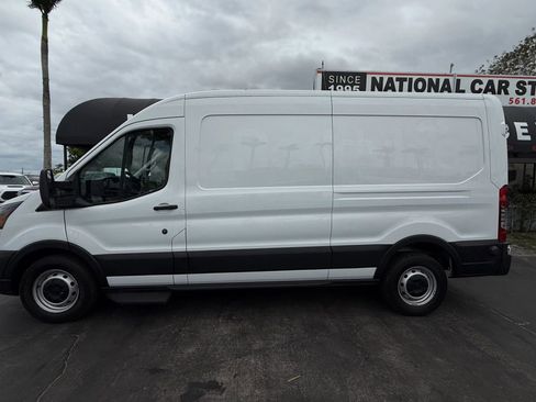 Used 2020 Ford Transit 250 Medium Roof image 3