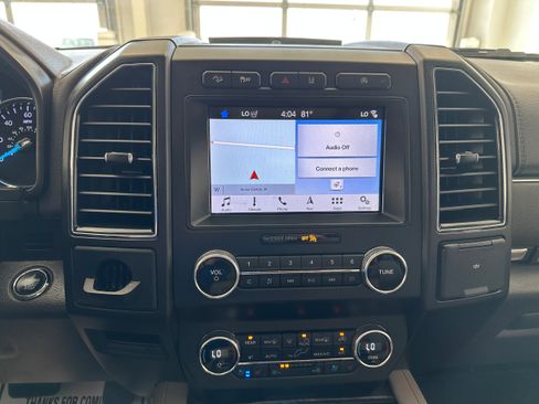 Used 2019 Ford Expedition Limited w/ Equipment Group 301A AWD/4WD image 21