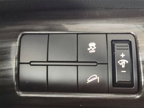 Used 2013 Kia Sorento LX image 23