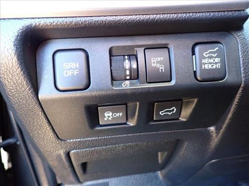 Used 2017 Subaru Forester 2.0XT Touring image 18