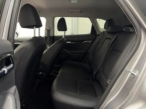 Used 2024 Kia Seltos EX FWD image 14