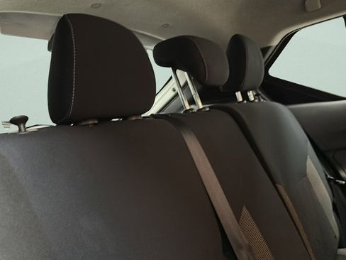 Used 2018 Nissan Kicks SV w/ Exterior Electronics Package FWD image 13
