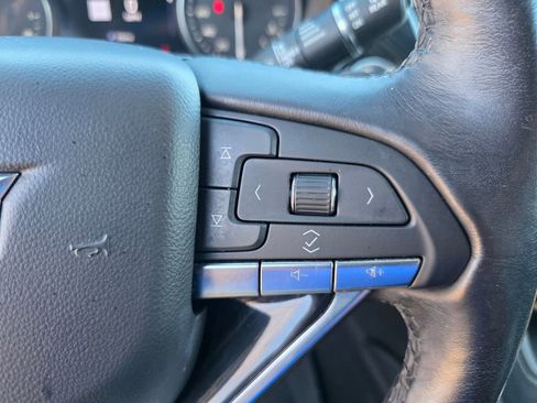 Used 2020 Cadillac XT6 Premium Luxury image 25