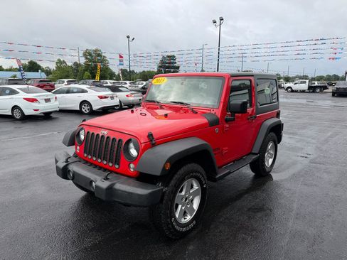 Used 2015 Jeep Wrangler Sport w/ Quick Order Package 23S AWD/4WD image 9