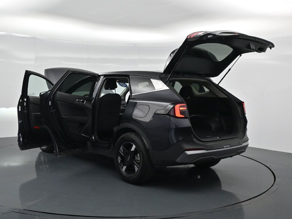 Used 2026 Kia Sportage LX FWD image 44