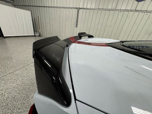 Used 2021 Chevrolet Corvette Stingray Preferred Cpe w/ Z51 Performance Package image 24