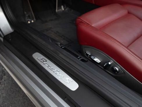 Used 2020 Porsche 718 Boxster S image 33
