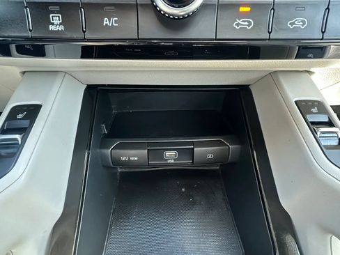 Used 2020 Kia Telluride S AWD/4WD image 16