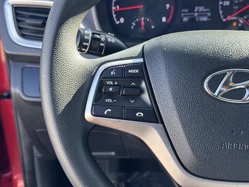 Used 2022 Hyundai Accent SEL image 31