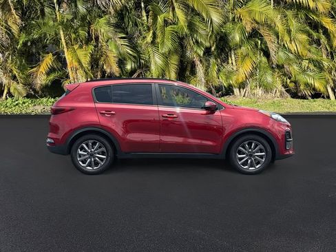 Used 2021 Kia Sportage S w/ S FWD Premium Package image 3