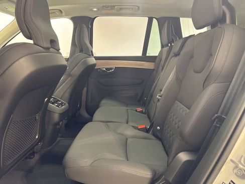 Used 2025 Volvo XC90 B6 Plus AWD/4WD image 22