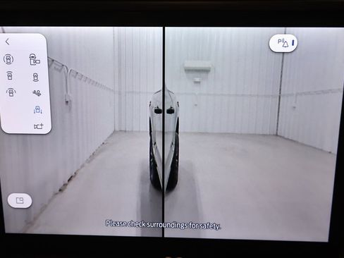 Certified 2024 Ford F150 Platinum w/ Equipment Group 702A High image 34