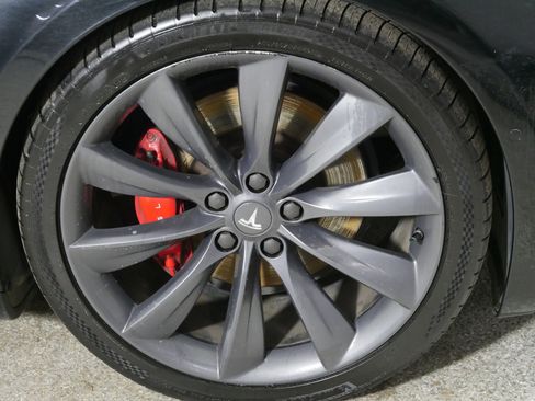 Used 2017 Tesla Model S 100D image 15