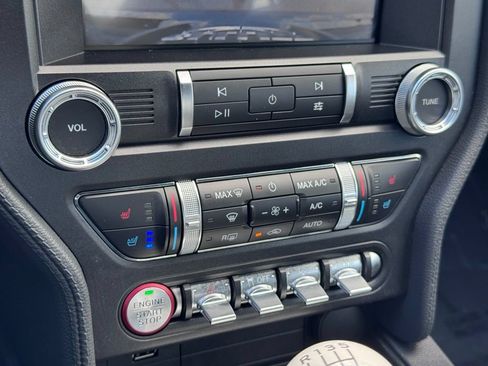Used 2019 Ford Mustang Bullitt RWD image 14