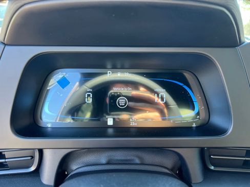 New 2025 Hyundai Elantra Sport image 18