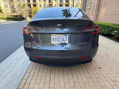 Used 2024 Tesla Model Y Performance AWD/4WD image 6