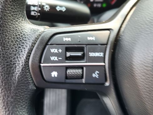Certified 2023 Honda HR-V LX image 22
