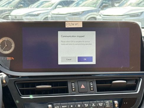 New 2025 Lexus ES 350 Premium image 10