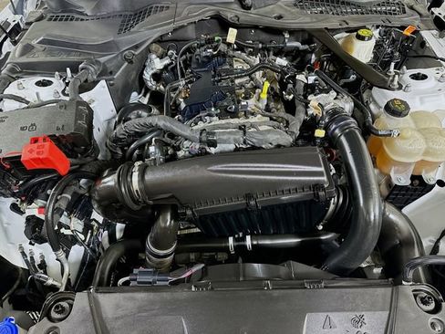 Used 2024 Ford Mustang Premium RWD image 33