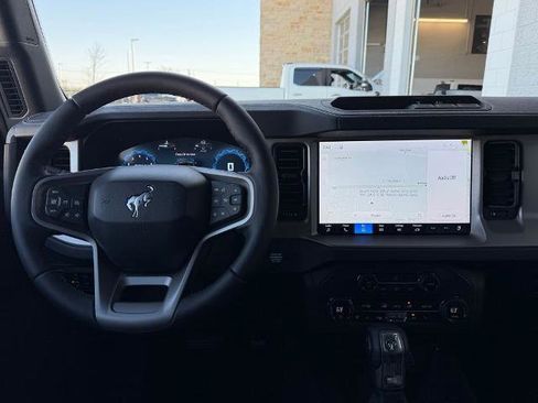 New 2026 Ford Bronco Outer Banks image 7