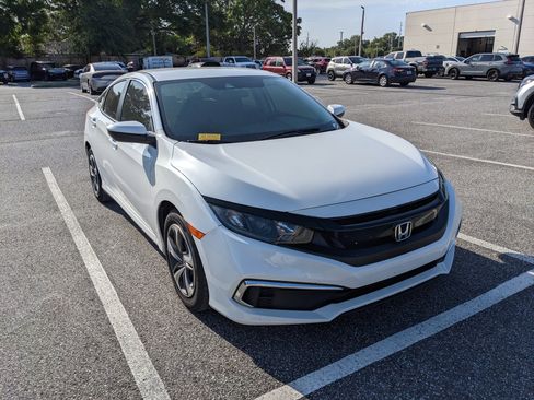 Used 2019 Honda Civic LX image 5