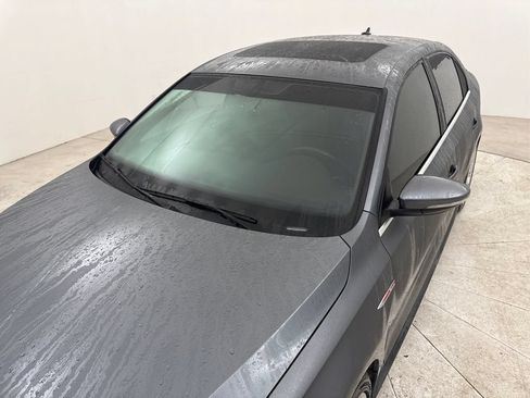 Used 2017 Volkswagen Jetta GLI FWD image 16