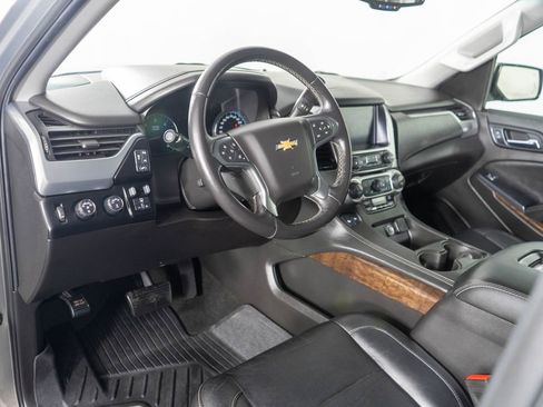 Used 2017 Chevrolet Tahoe LT w/ LT Signature Package AWD/4WD image 15
