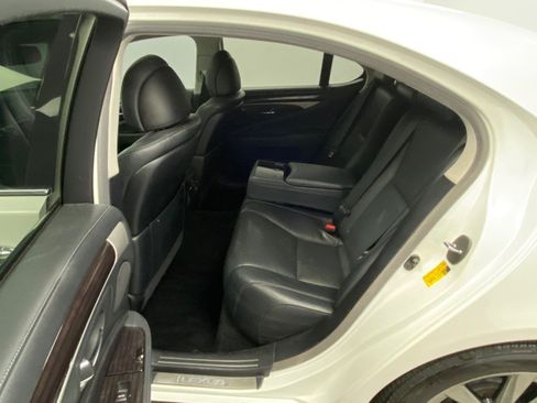 Used 2014 Lexus LS 460 AWD w/ Comfort Package image 37