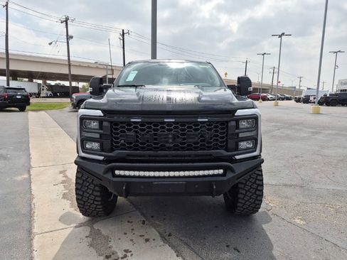 New 2025 Ford F250 Lariat w/ Lariat Ultimate Package AWD/4WD image 2