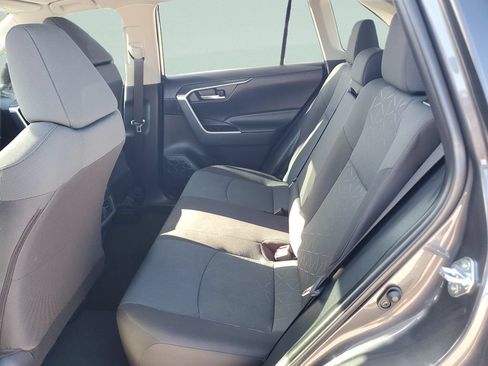 Certified 2025 Toyota RAV4 XLE w/ Convenience Package FWD image 10