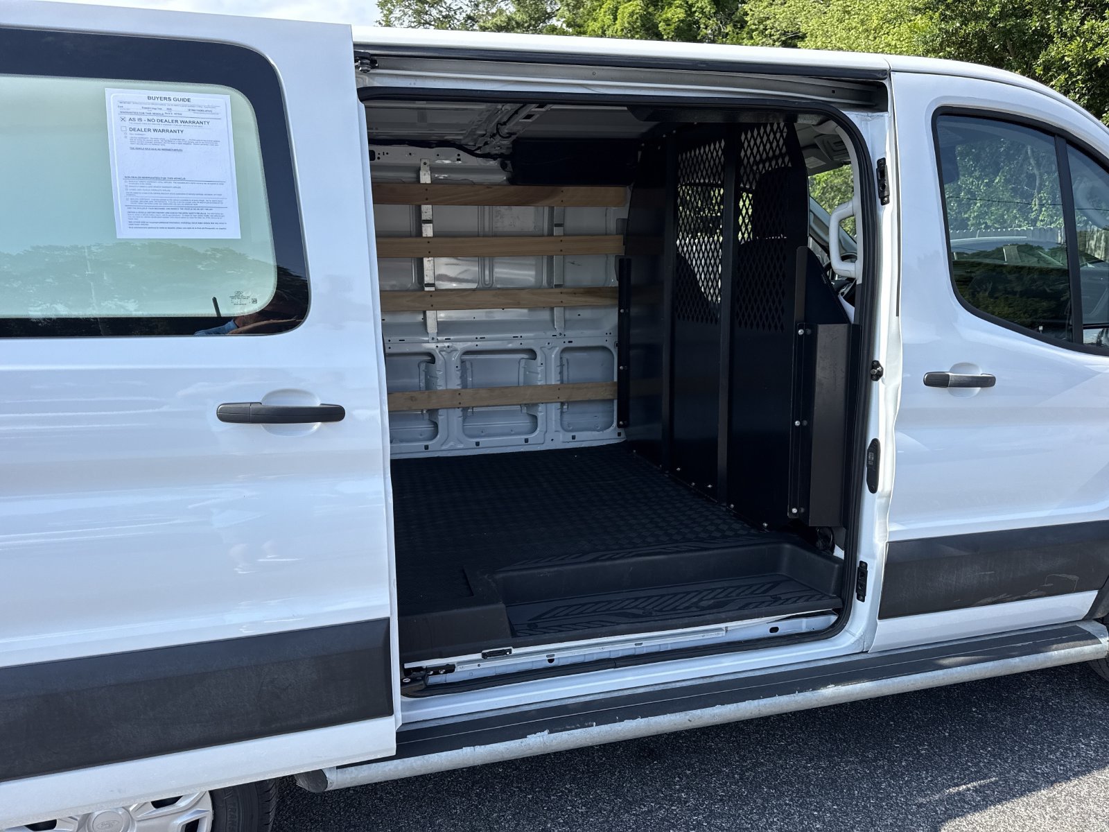 Used 2024 Ford Transit 250 Low Roof w/ Exterior Upgrade Package RWD image 28
