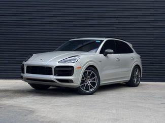 Certified 2022 Porsche Cayenne Turbo S AWD/4WD video 1