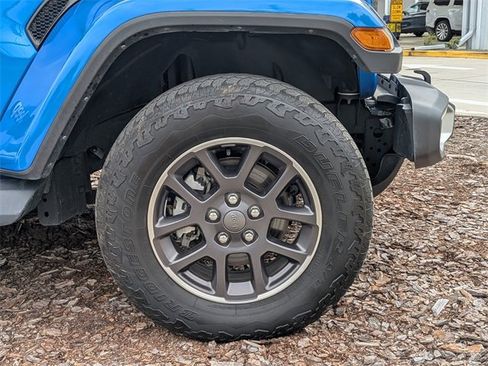 Certified 2022 Jeep Gladiator Overland w/ Popular Equipment Package image 11