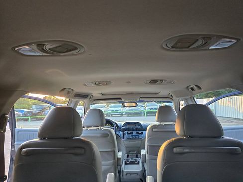 Used 2005 Honda Odyssey Touring image 29