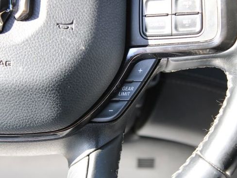 Used 2022 RAM 3500 Limited AWD/4WD image 17