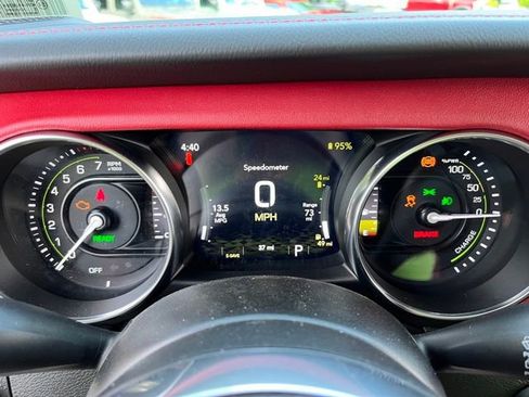 Used 2023 Jeep Wrangler Unlimited Rubicon 4xe AWD/4WD image 32