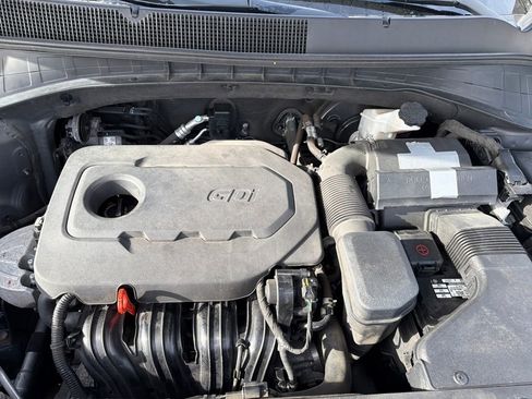 Used 2017 Kia Sorento LX w/ LX Convenience Package image 17