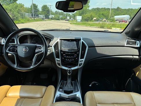 Used 2014 Cadillac SRX Luxury w/ Driver Awareness Package image 23