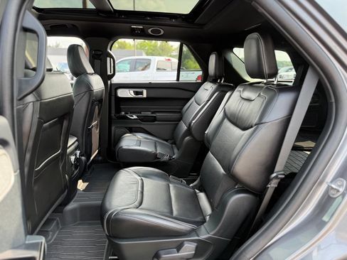 Certified 2023 Ford Explorer ST w/ Technology Package AWD/4WD image 16