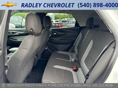 Certified 2025 Chevrolet TrailBlazer LT AWD/4WD image 12