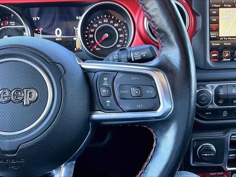 Used 2021 Jeep Wrangler Unlimited Rubicon AWD/4WD image 7
