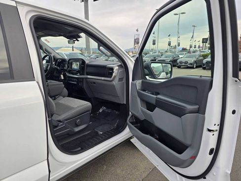 Used 2022 Ford F150 XLT w/ Trailer Tow Package image 12