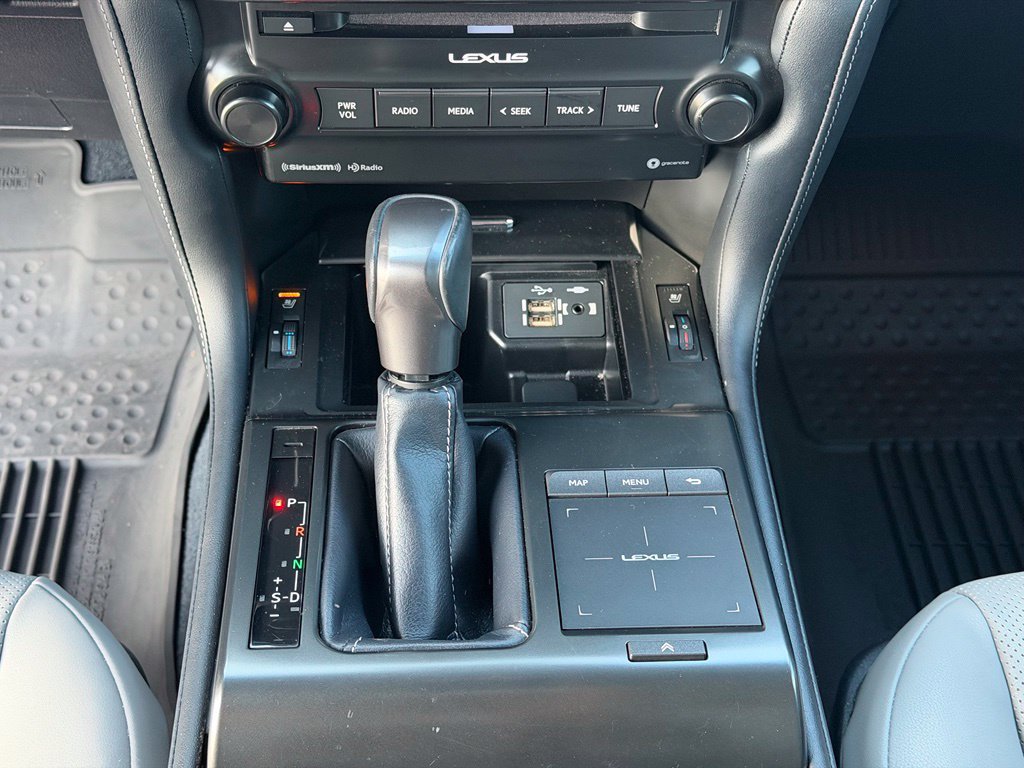 Used 2023 Lexus GX 460 w/ Black Line Special Edition AWD/4WD image 36