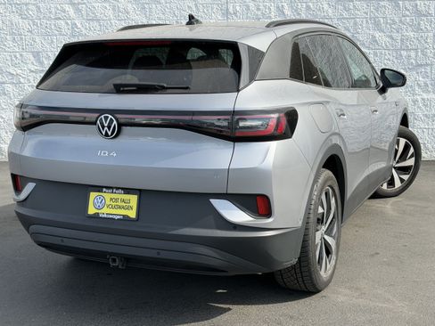 Used 2023 Volkswagen ID.4 Pro AWD/4WD image 8