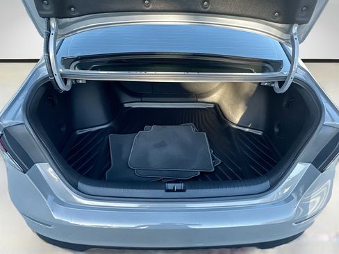 Certified 2025 Honda Accord SE image 27