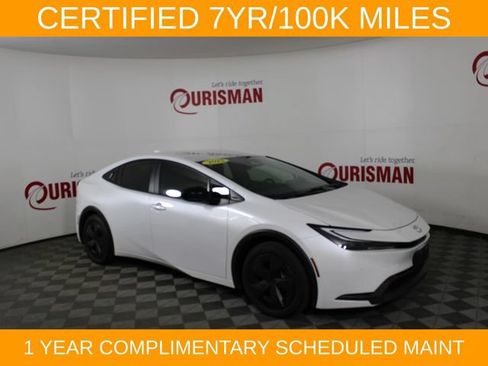 Used 2025 Toyota Prius LE FWD image 10